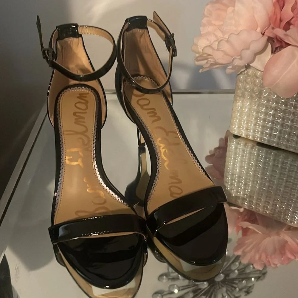 Sam Edelman - Picture 2 of 3